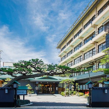 Wakamatsu Chita Hot Spring Resort Минамичита Екстериор снимка