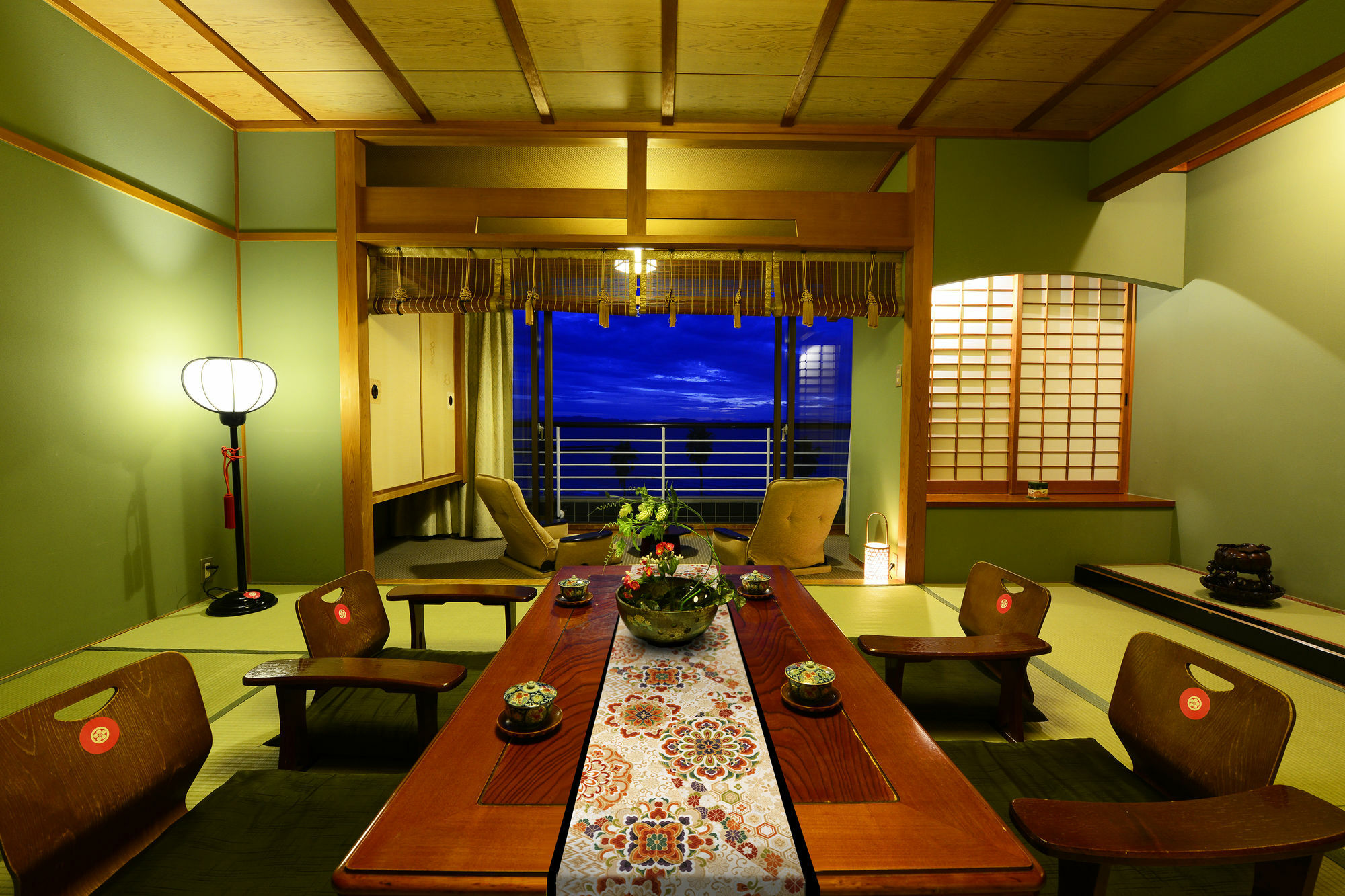 Wakamatsu Chita Hot Spring Resort Минамичита Екстериор снимка