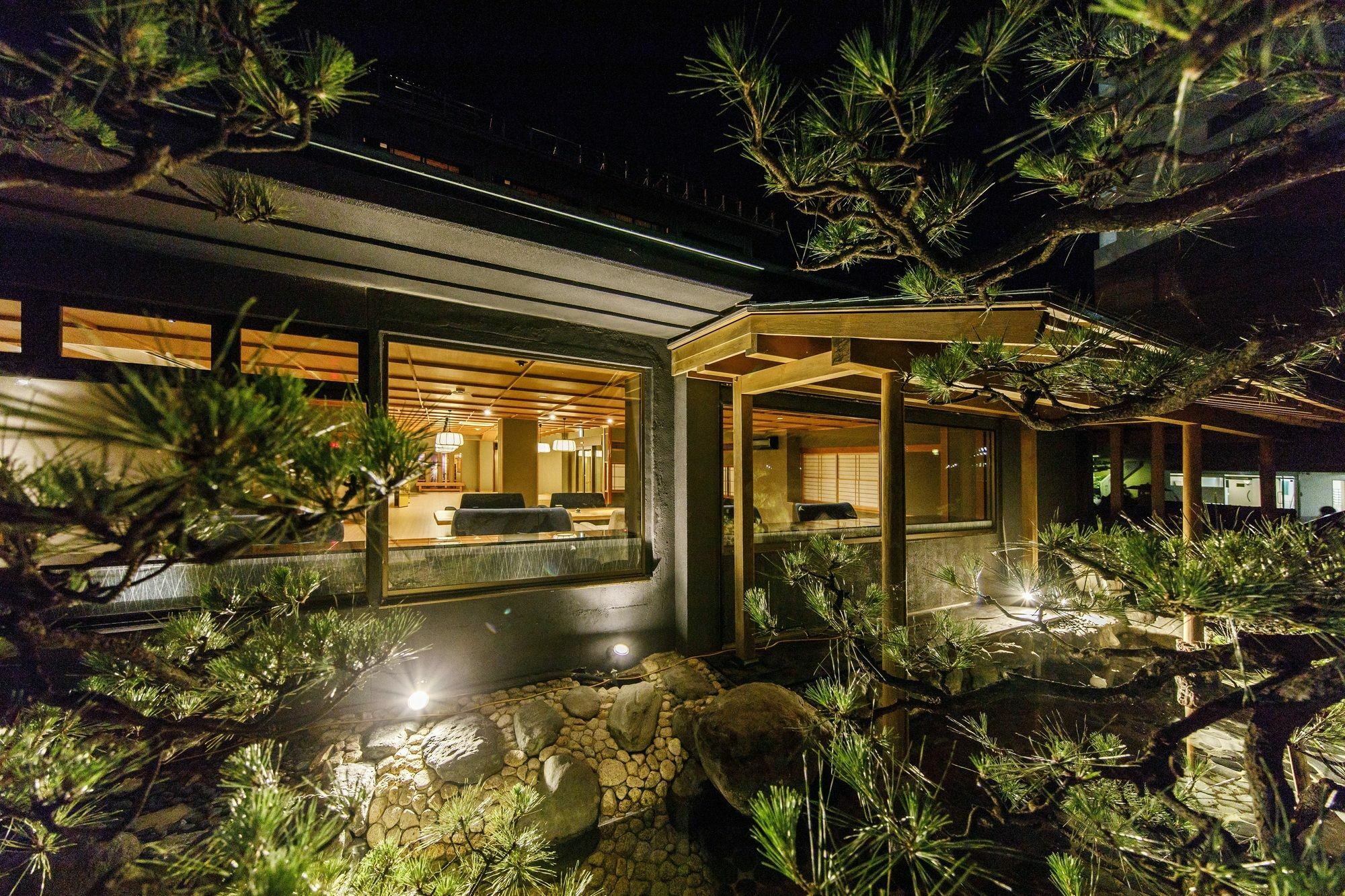 Wakamatsu Chita Hot Spring Resort Минамичита Екстериор снимка